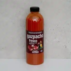 ¿Cuántas calorias tiene 100 gramos de gazpacho?