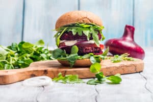 ¿Qué comen los veganos en vez de carne?
