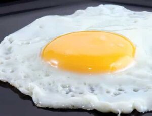 ¿Qué significa un huevo estrellado?